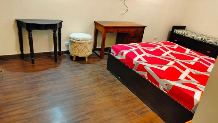 Bedroom, ansal-sushant-estate 1 Bedroom 700 Sq.Ft. Apartment In Sector 52 Gurgaon 10460872