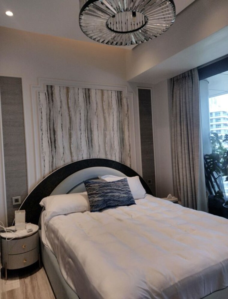 Bedroom, lodha-world-one 3 Bedroom 2015 Sq.Ft. Apartment In Worli Mumbai 10460892