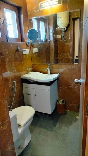 Team Area in 1 BHK Apartment at Ansal Sushant Estate, Sector 52 – for Rent