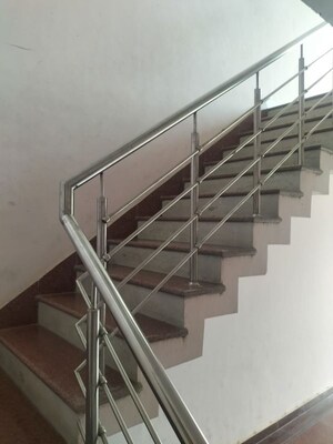 Staircase in 3.5 BHK Builder Floor at Sushant Golf City – for Rent