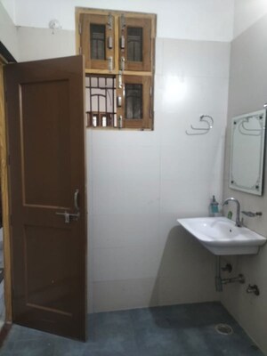 Kitchen in 3.5 BHK Builder Floor at Sushant Golf City – for Rent