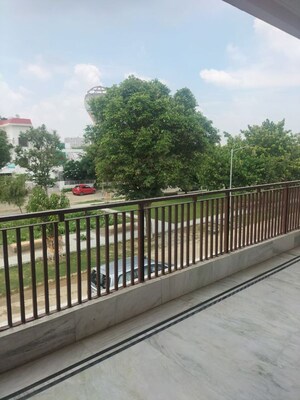 Balcony in 3.5 BHK Builder Floor at Sushant Golf City – for Rent