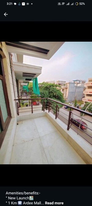 Balcony in 3 BHK Builder Floor at Safdarjung Enclave – for Rent