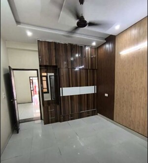 Room in 3 BHK Apartment at Vip Road – for Sale