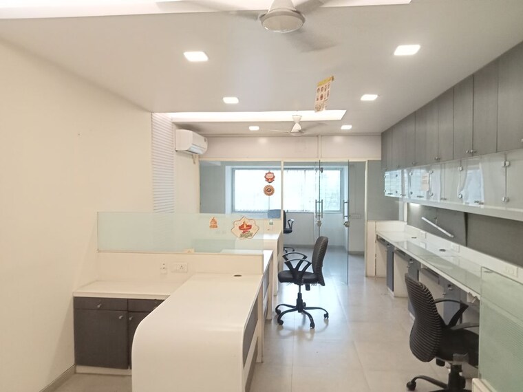 Team Area, cbd belapur sector 29 Commercial Office Space 1850 Sq.Ft. In Cbd Belapur Sector 29 Navi Mumbai 10453105