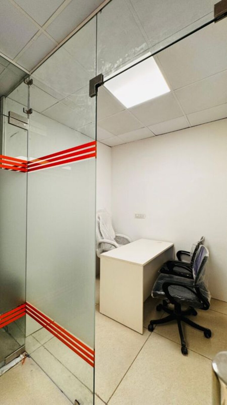 undefined, anmol-residency-noida Commercial Office Space 2000 Sq.Ft. In Sector 59 Noida 10460926