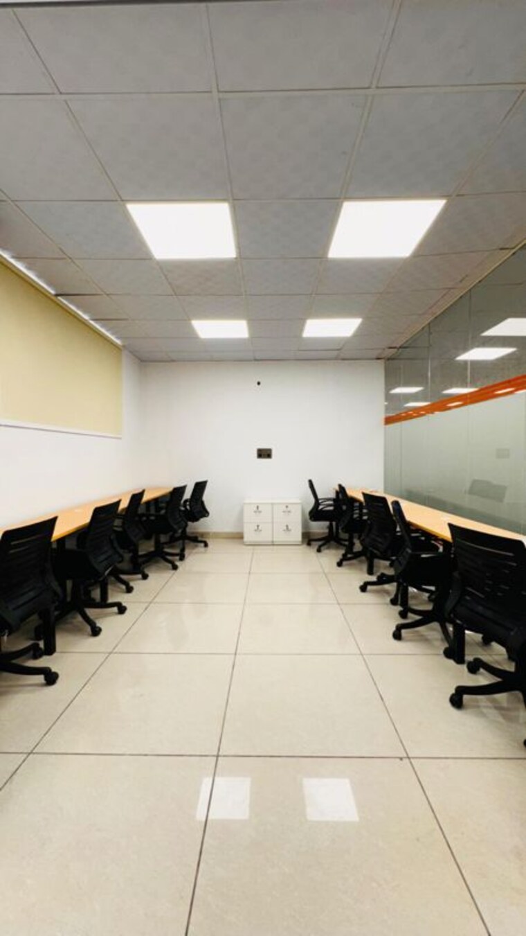 Team Area, anmol-residency-noida Commercial Office Space 2000 Sq.Ft. In Sector 59 Noida 10460926