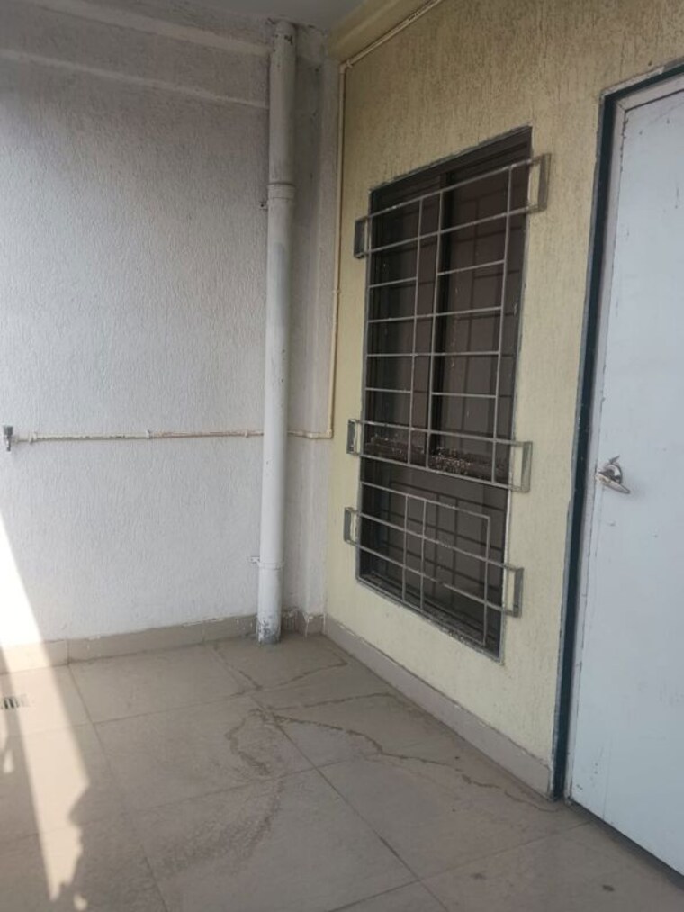 Balcony, sector 14 dwarka 1 Bedroom 550 Sq.Ft. Apartment In Sector 14 Dwarka Delhi 10460919