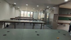 Office Space For Rent in Bodakdev
