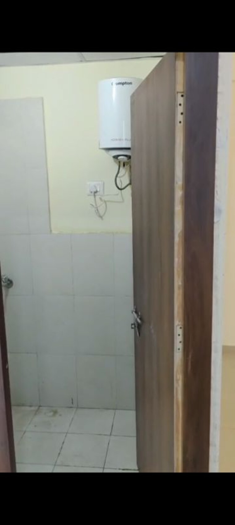 Bathroom, pyramid-altia 1 Bedroom 400 Sq.Ft. Apartment In Sector 70 Gurgaon 10460959
