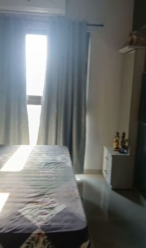 Bathroom in 1.5 BHK Apartment at Paradigm El Signora, Jogeshwari West – for Sale