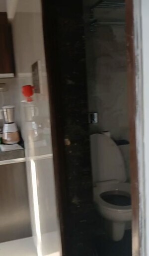 Bathroom in 1.5 BHK Apartment at Paradigm El Signora, Jogeshwari West – for Sale