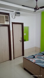 1 Rk  450 Sq.Ft. Builder Floor in AS Tower