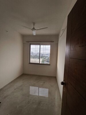 Room in 2 BHK Apartment at Fortune Aura Blue, Punawale – for Rent