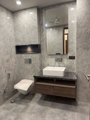 Bathroom in 4 BHK Builder Floor at Dlf City Phase 3 – for Sale