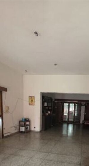 5 BHK Independent House For Sale in Sector 16