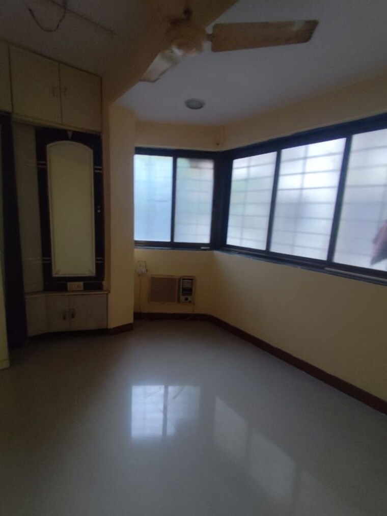 Room, subhash nagar 1 Bedroom 600 Sq.Ft. Apartment In Subhash Nagar Thane 10461021