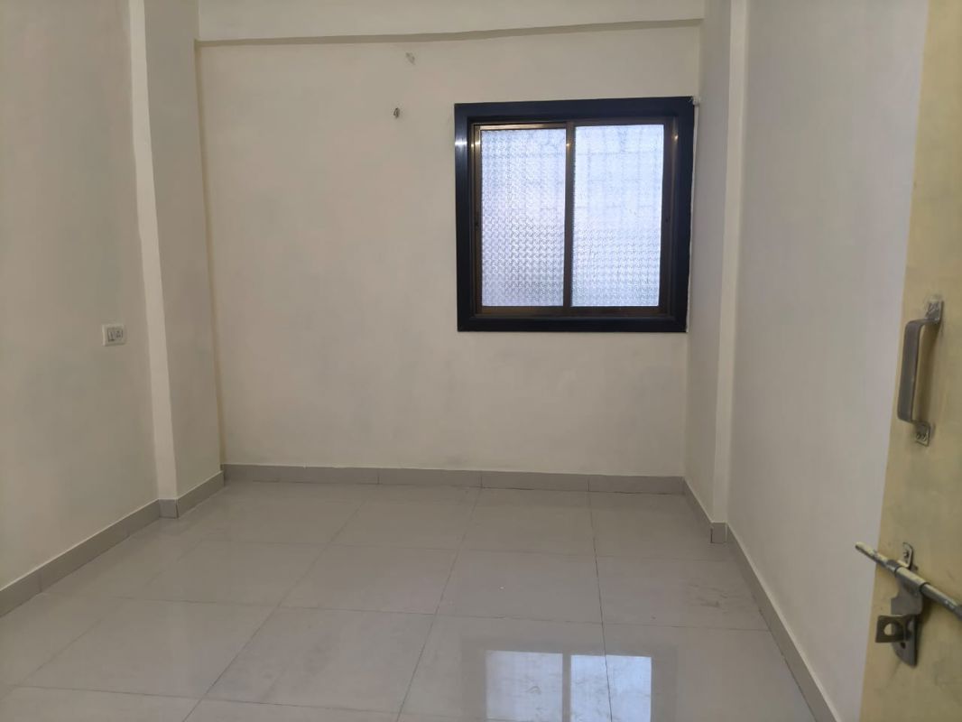 2 BHK 700 Sq.Ft. Apartment in Air India Colony