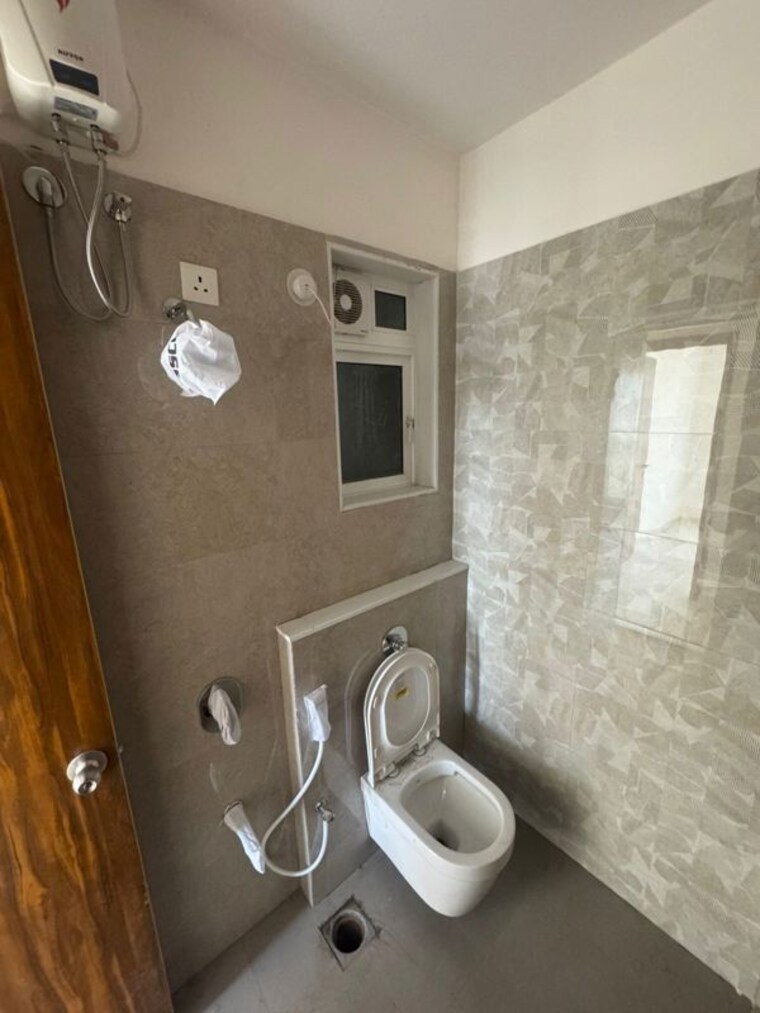 Bathroom, ashar-arize 1 Bedroom 550 Sq.Ft. Apartment In Kalwa Thane 10461091