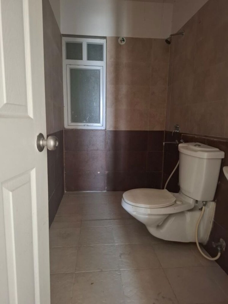 Bathroom, nitesh-caesars-palace 3 Bedroom 1525 Sq.Ft. Apartment In Kanakapura Road Bangalore 10461100