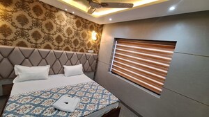 Bedroom in 6+ BHK Penthouse at Miller Ganj – for Sale