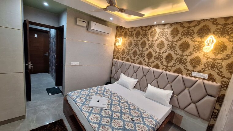 Bedroom, miller ganj 6+ Bedroom 84 Sq.Yd. Penthouse In Miller Ganj Ludhiana 10461096