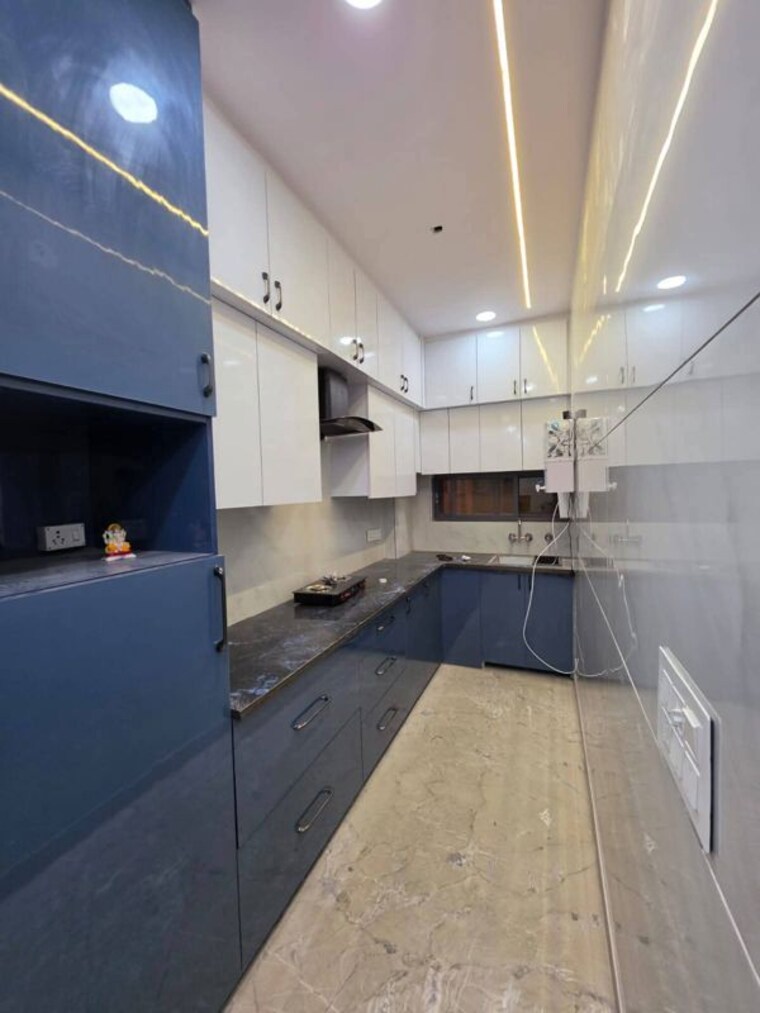 Kitchen, saket 2 Bedroom 800 Sq.Ft. Apartment In Saket Delhi 10461107