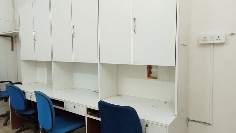 undefined, kuber-complex Commercial Office Space 450 Sq.Ft. In Andheri West Mumbai 10461106