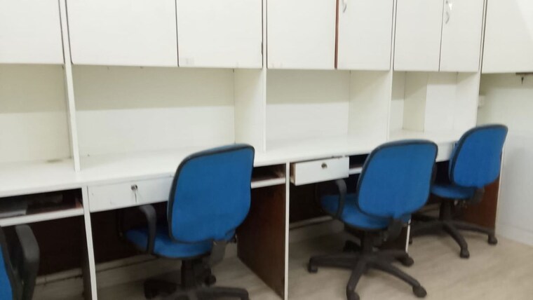 Team Area, kuber-complex Commercial Office Space 450 Sq.Ft. In Andheri West Mumbai 10461106
