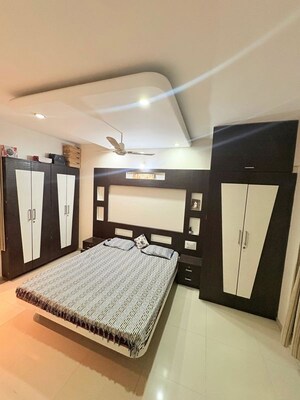 Bedroom in 2 BHK Apartment at Kamgar Putala Vasahat – for Sale