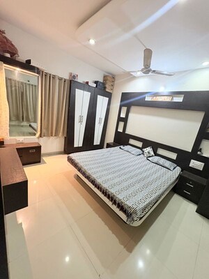 Bedroom in 2 BHK Apartment at Kamgar Putala Vasahat – for Sale