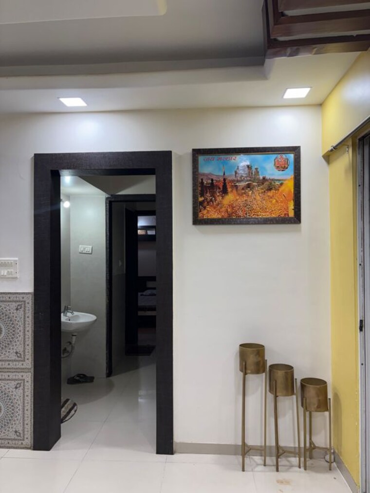 Room, kamgar putala vasahat 2 Bedroom 978 Sq.Ft. Apartment In Kamgar Putala Vasahat Pune 10461048