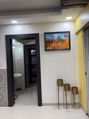Room in 2 BHK Apartment at Kamgar Putala Vasahat – for Sale
