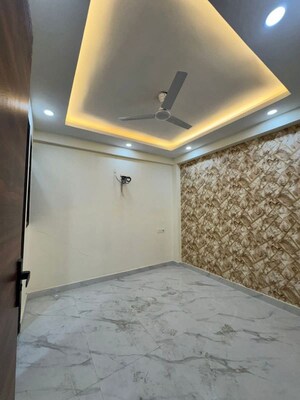 2 BHK Apartment For Rent in Saket