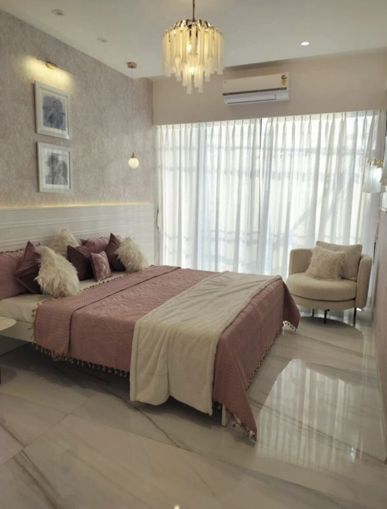 Bedroom, oberoi-three-sixty-west 5 Bedroom 900 Sq.Ft. Apartment In Worli Mumbai 10461161