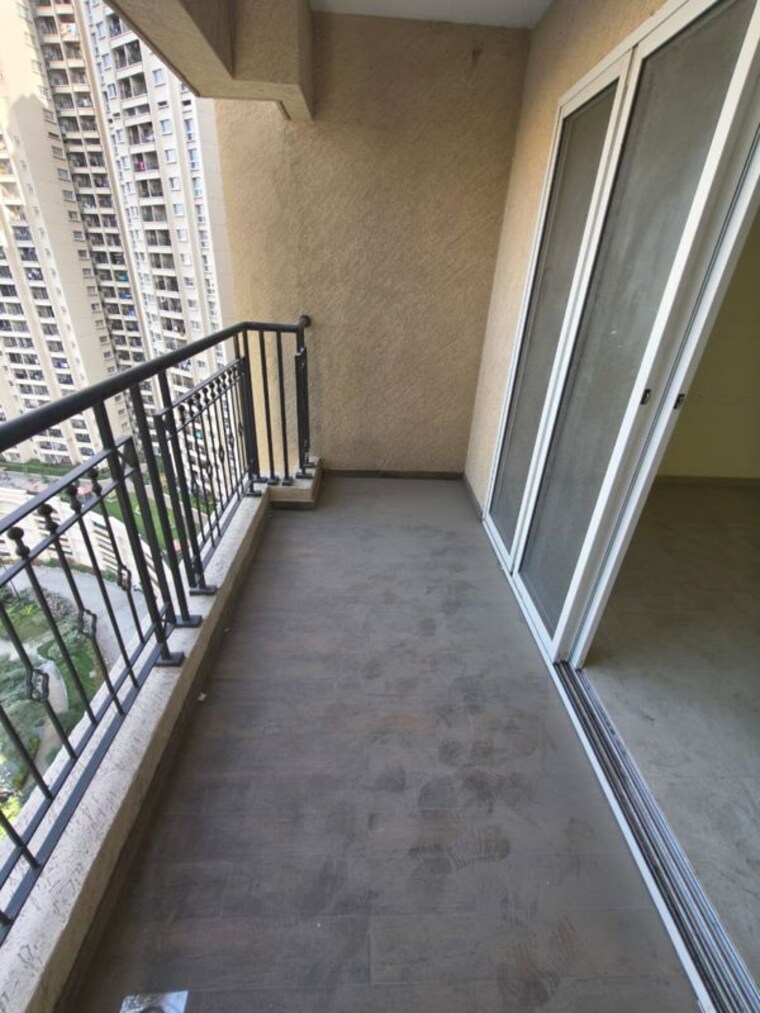 Balcony, kundan-the-peak 3 Bedroom 1090 Sq.Ft. Apartment In Nibm Road Pune 10461124