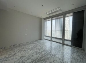 Room in 4 BHK Apartment at Oberoi Three Sixty West, Worli – for Rent