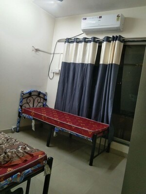  Pg For Rent in Parel