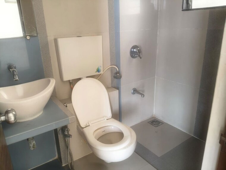 Bathroom, neelsidhi-atlantis 2 Bedroom 1050 Sq.Ft. Apartment In Nerul Navi Mumbai 10461204