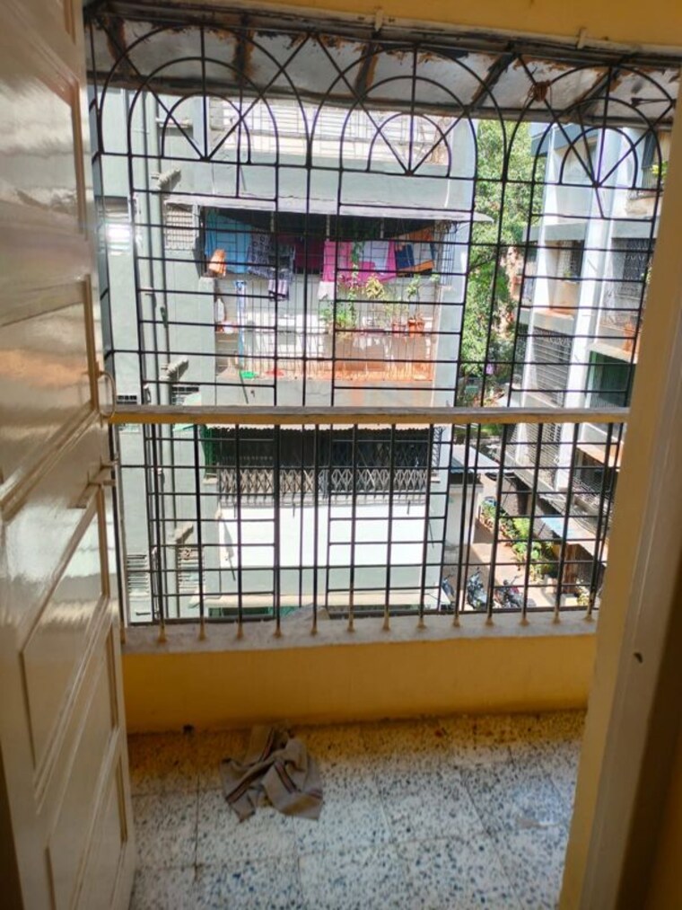 Balcony, brindaban-mathura-chs 1 Bedroom 545 Sq.Ft. Apartment In Vrindavan Society Thane 10461150