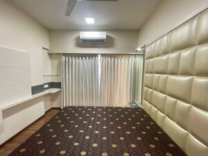 Bedroom in 2 BHK Apartment at Kabra Centroid, Santacruz East – for Rent