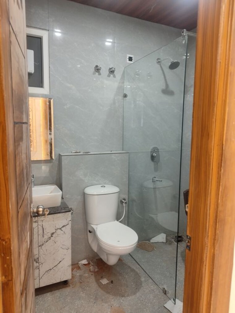 Bathroom, sahastradhara 2 Bedroom 1050 Sq.Ft. Builder Floor In Sahastradhara Dehradun 10461240