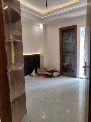 Room in 2 BHK Builder Floor at Sahastradhara – for Sale