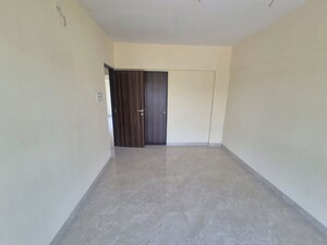 Bedroom in 2 BHK Apartment at Aashirwad Apartments Santacruz, Santacruz East – for Rent