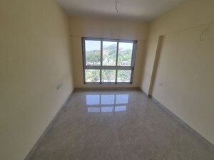 Living Room in 2 BHK Apartment at Aashirwad Apartments Santacruz, Santacruz East – for Rent