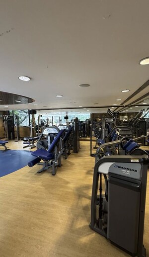 Gym in 5 BHK Apartment at Kalpataru Horizon, Worli – for Rent