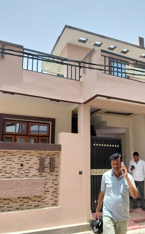 2 BHK Villa For Sale in Fazullaganj