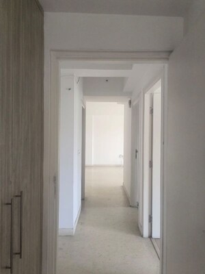 3 BHK Apartment – Entrance View at DLF Regal Gardens, Sector 90 - for Rent