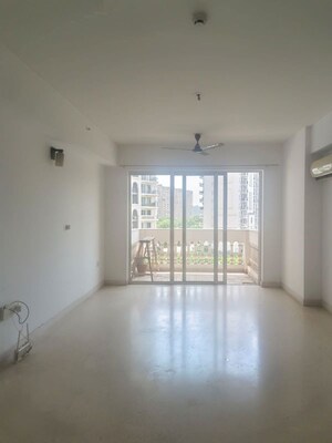 Hall in 3 BHK Apartment at DLF Regal Gardens, Sector 90 – for Rent