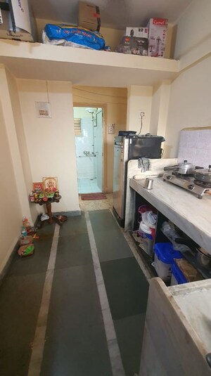 Team Area in 1 BHK Apartment at Rutu Enclave, Kasarvadavali – for Rent